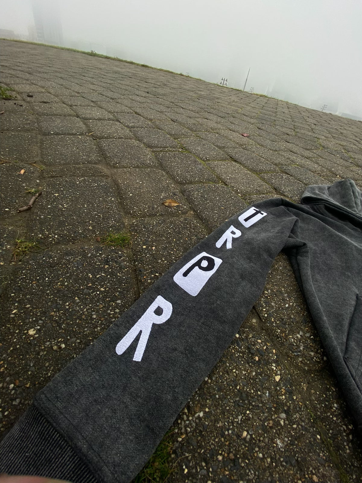 RPRT hoodie