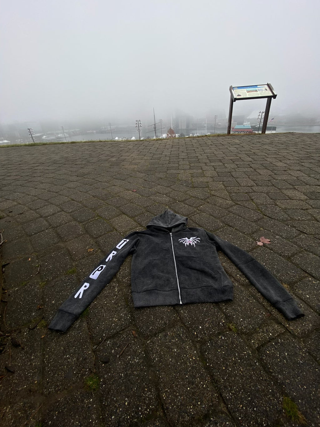 RPRT hoodie